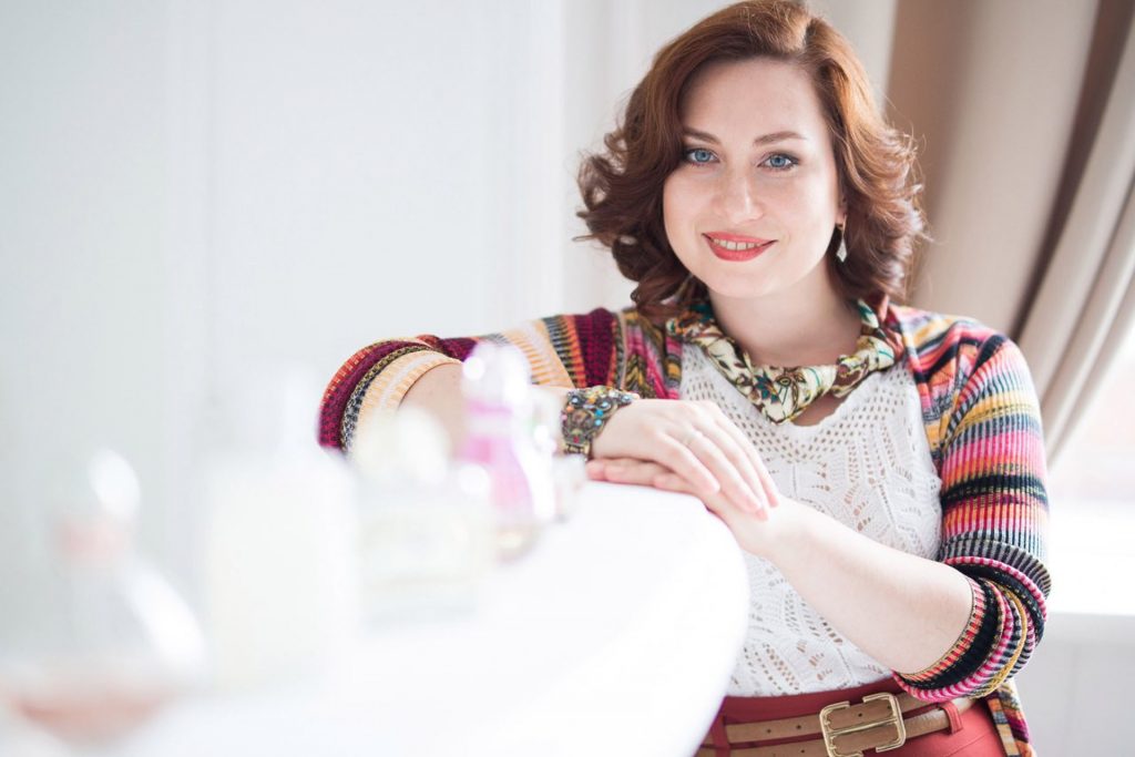 Как одевают ароматами…