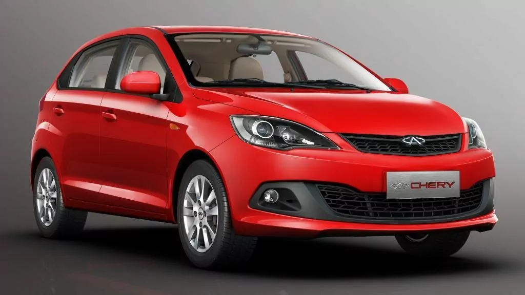 ТОП-10 популярных китайских авто с пробегом возглавил хэтчбек CheryVery