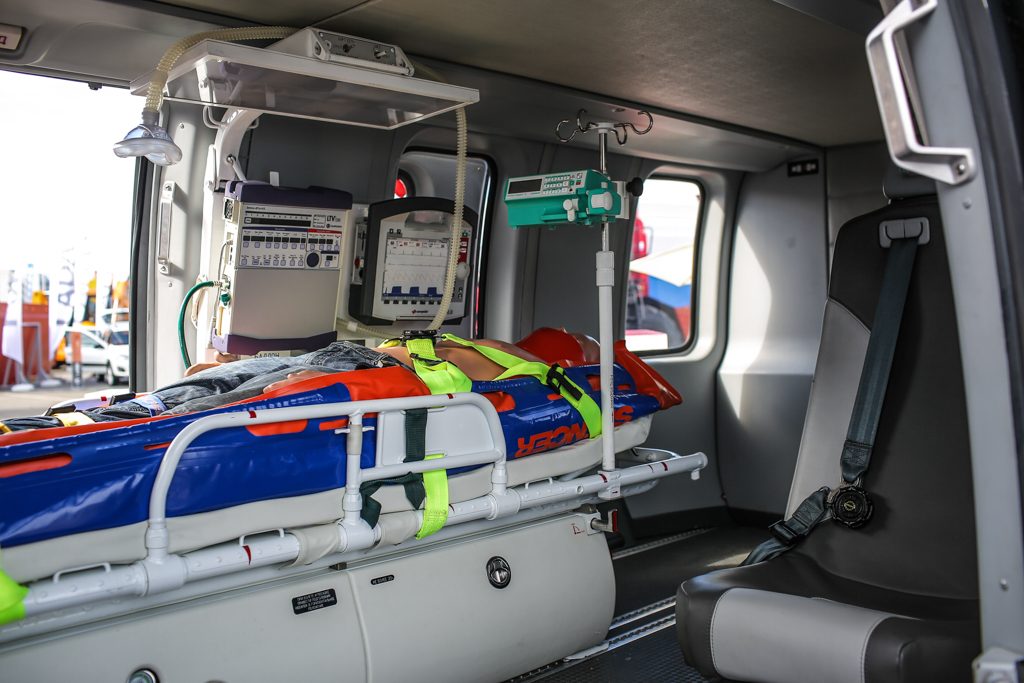 В регионах Сибири будут развивать санитарную авиацию