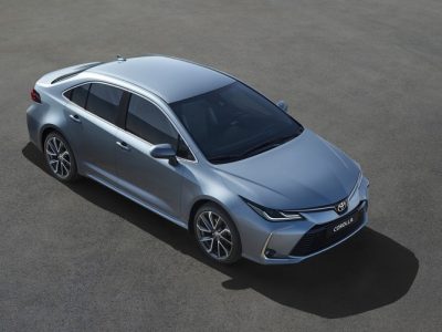 Седан Toyota Corolla поступит в автосалоны Новосибирска в конце марта