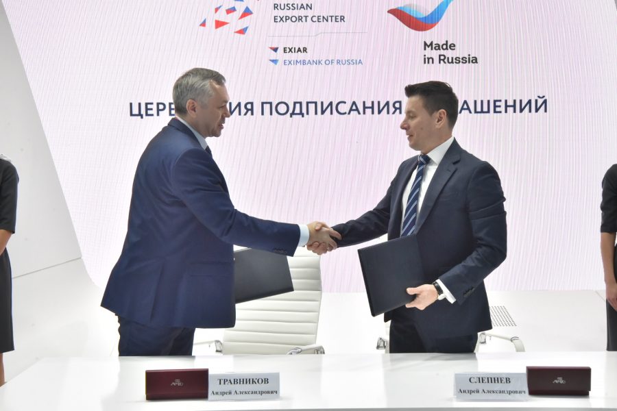 Травников подписал соглашение о внедрении экспортного стандарта 2.0