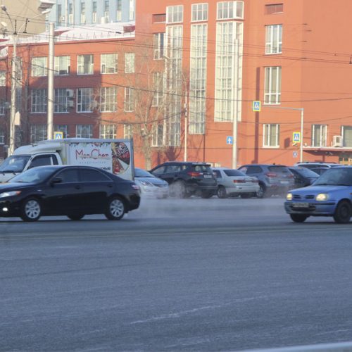 К созданию платных парковок на улицах Новосибирска предлагают привлечь инвесторов