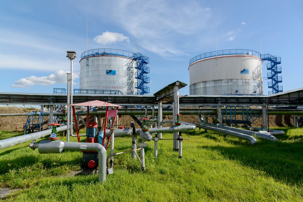 В Новосибирской области можно добывать минимум 300-500 тысяч тонн углеводородов