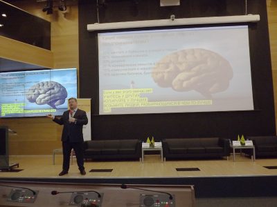 «Российские стратаперы все хотят инвесторов, но боятся появления новых управленцев»