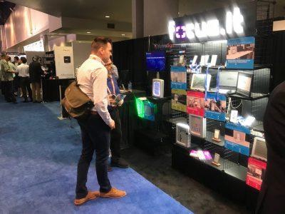 Стартап наноцентра «Сигма.Новосибирск» представил в Лас-Вегасе вывески на электронных чернилах