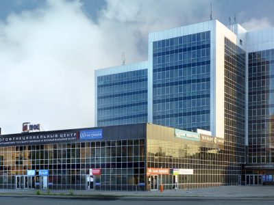 Новосибирцы стали чаще обращаться за налоговыми услугами в МФЦ