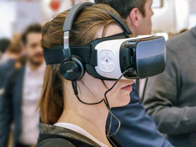 В 2018 году продажи персональных компьютеров с поддержкой VR выросли в 3 раза