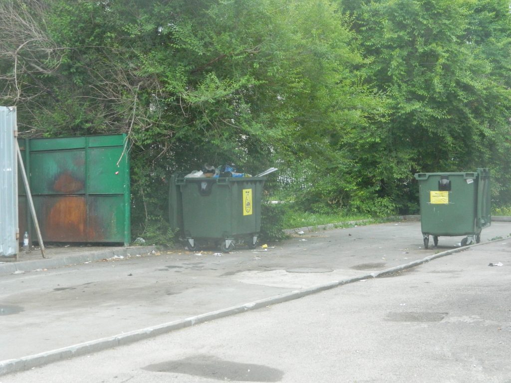 «Мусорная» реформа забуксовала из-за долгов