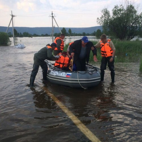 В регионе разворачивается пункт помощи пострадавшим при наводнении в Иркутской области