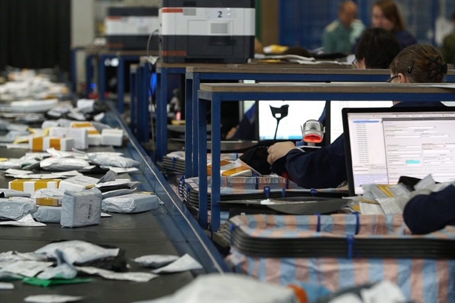 В ММПО Толмачево обработано 27 миллионов почтовых отправлений