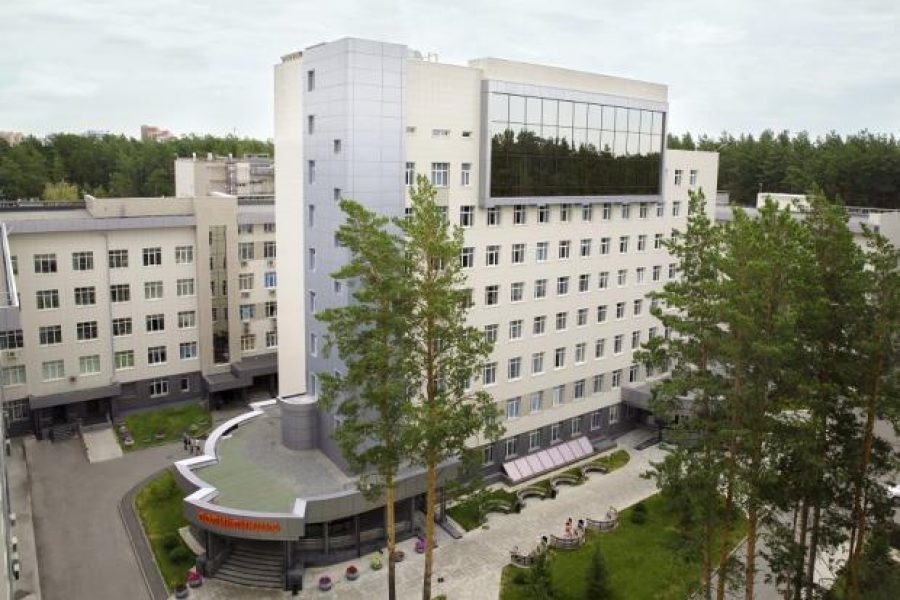 Более 7,8 млрд рублей получит Новосибирская область на реконструкцию клиники Мешалкина