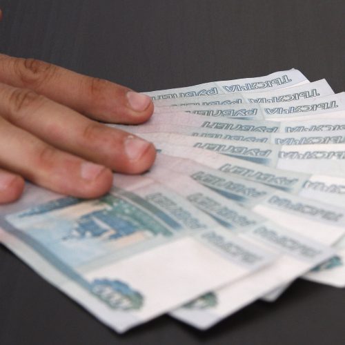 Должностное лицо структурного подразделения ОАО «РЖД» осудят за получение взятки