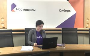 «Ростелеком» научил новосибирских пенсионеров общаться в интернете