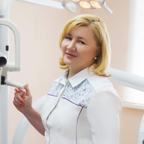 Наталья Зубарева, основатель и главный врач сети Стоматологических клиник Зубаревой, эксперт Росздравнадзора по терапевтической стоматологии и лицензированию в Новосибирской области: