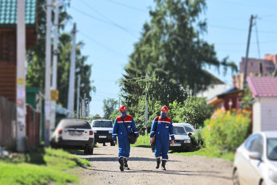 Специалисты АО «РЭС» возобновляют очные проверки приборов учета потребителей