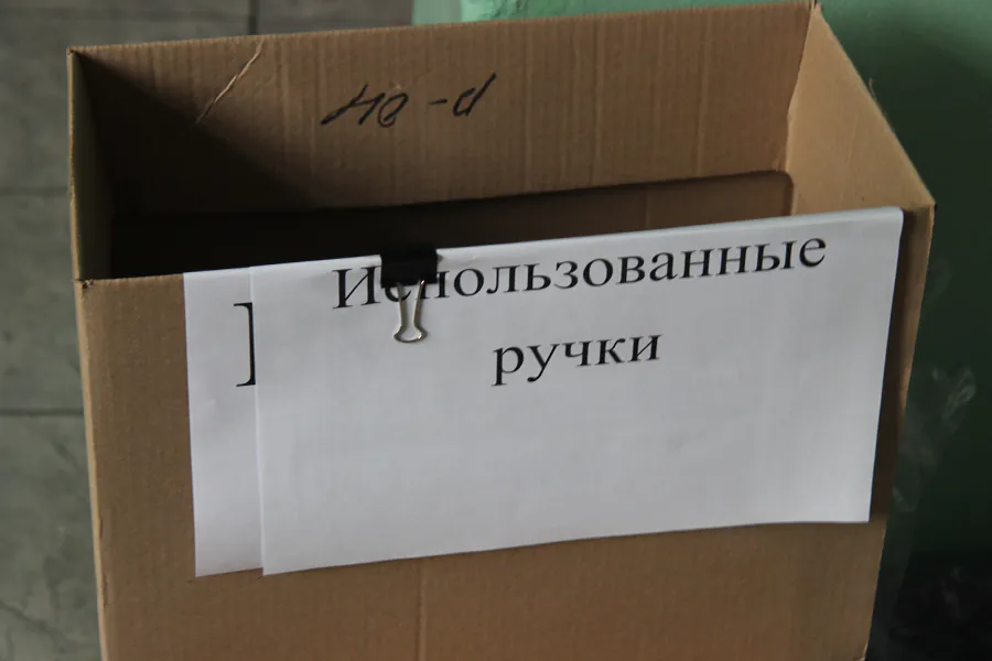 Избиратели и наблюдатели сообщают о нехватке СИЗов на участках