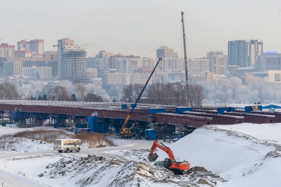 Готовность моста через реку Обь в Новосибирске превысила 20%