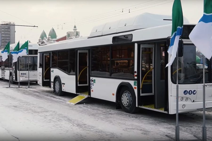 В Новосибирск прибыли все заказанные по лизингу минские автобусы