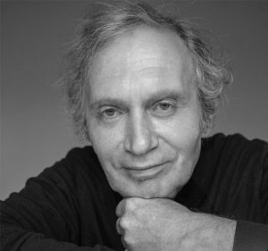 В Новосибирске скончался актер театра «Красный факел» Григорий Шустер