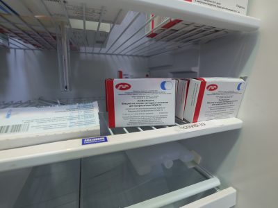 100 000 доз вакцины против COVID-19 придет в Новосибирск до конца февраля