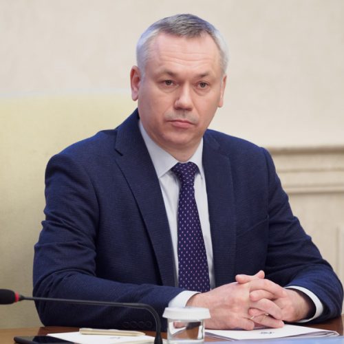 Андрей Травников поднялся в рейтинге популярности губернаторов в соцсетях