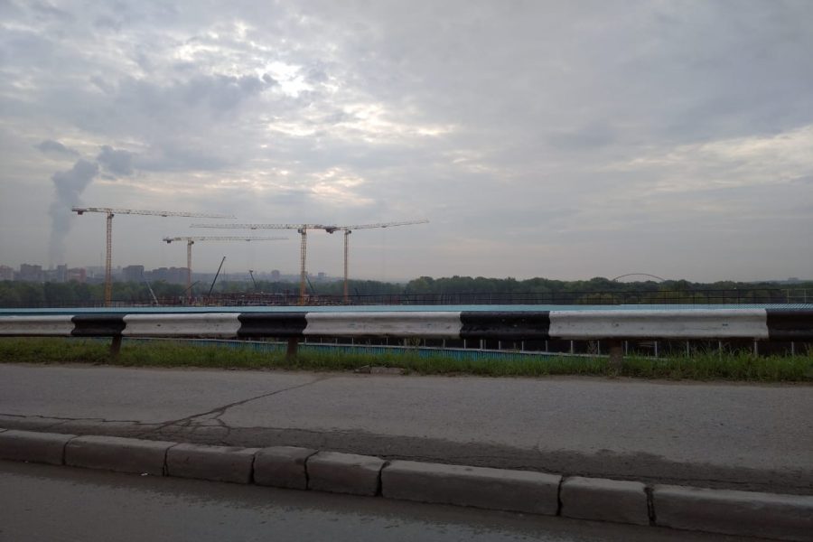 Полностью закрывать Октябрьский мост во время ремонта не планируют