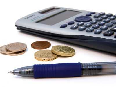 Сибиряки стали меньше жаловаться на МФО и страховые компании