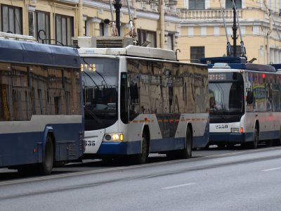 Новосибирск запаздывает с реформированием общественного транспорта