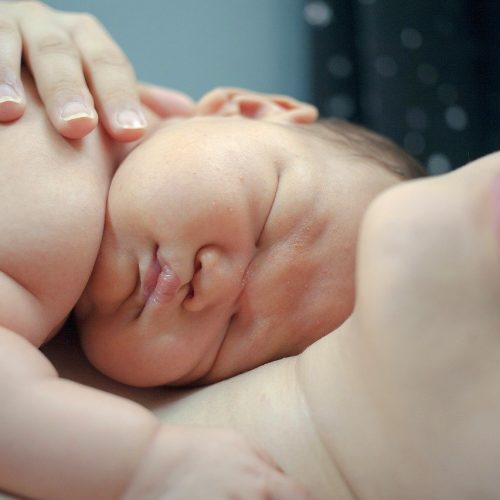 В Новосибирском областном перинатальном центре на свет появился первый ребёнок