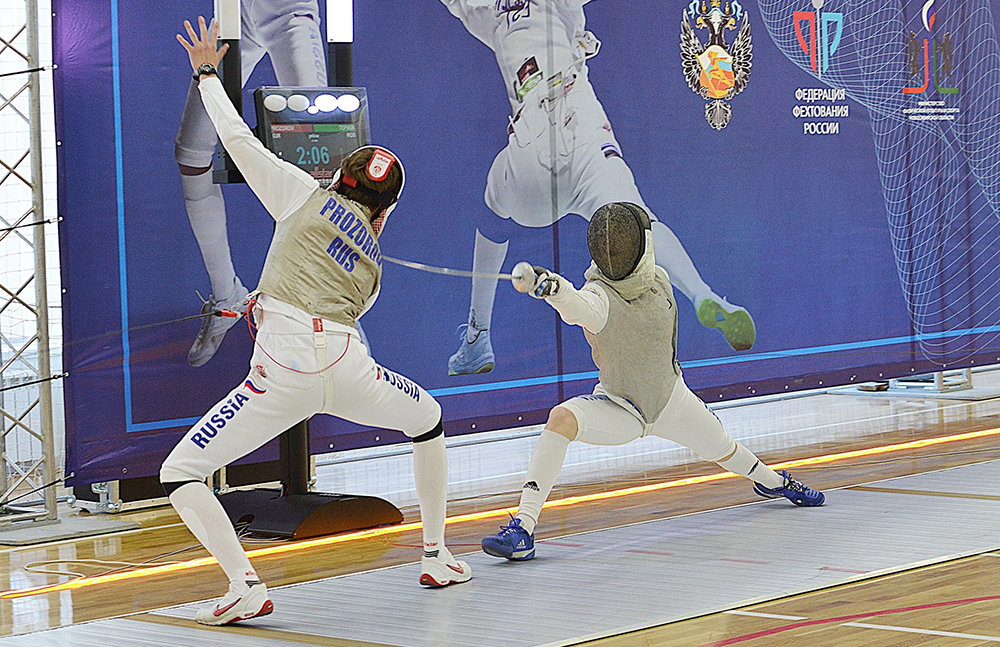 «Ростелеком» в Новосибирске поддержал чемпионат России по фехтованию