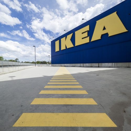 Магазины IKEA перейдут на солнечную энергию