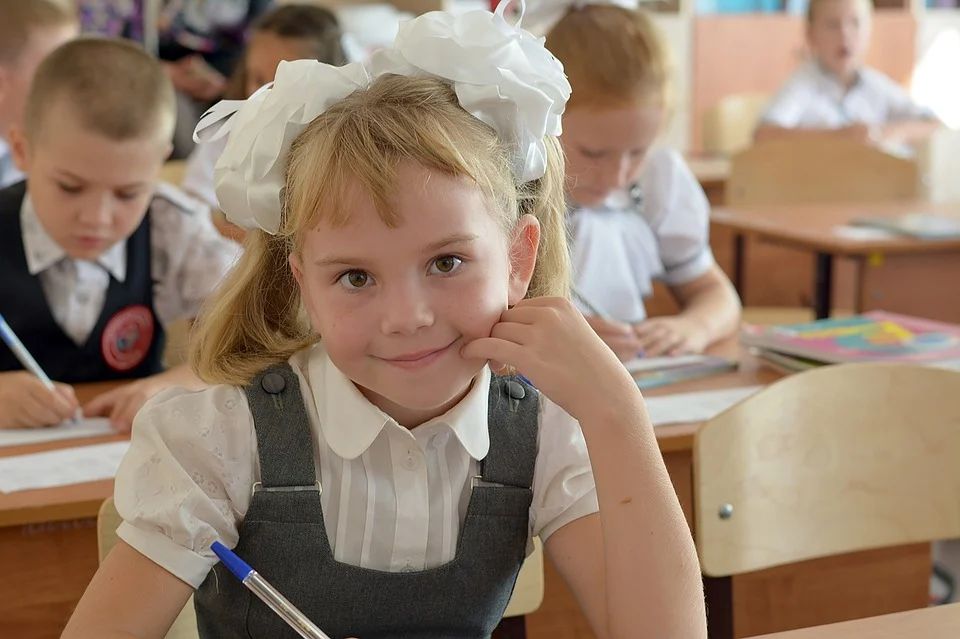 С 1 по 10 мая школьники Новосибирской области учиться не будут