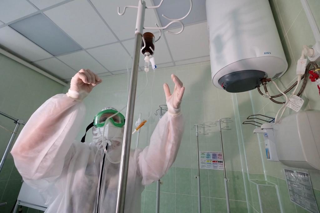 В Новосибирске развернули уже более 5000 коек для пациентов с COVID-19