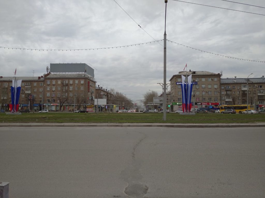 С крупных магистралей города исчезнет большая реклама