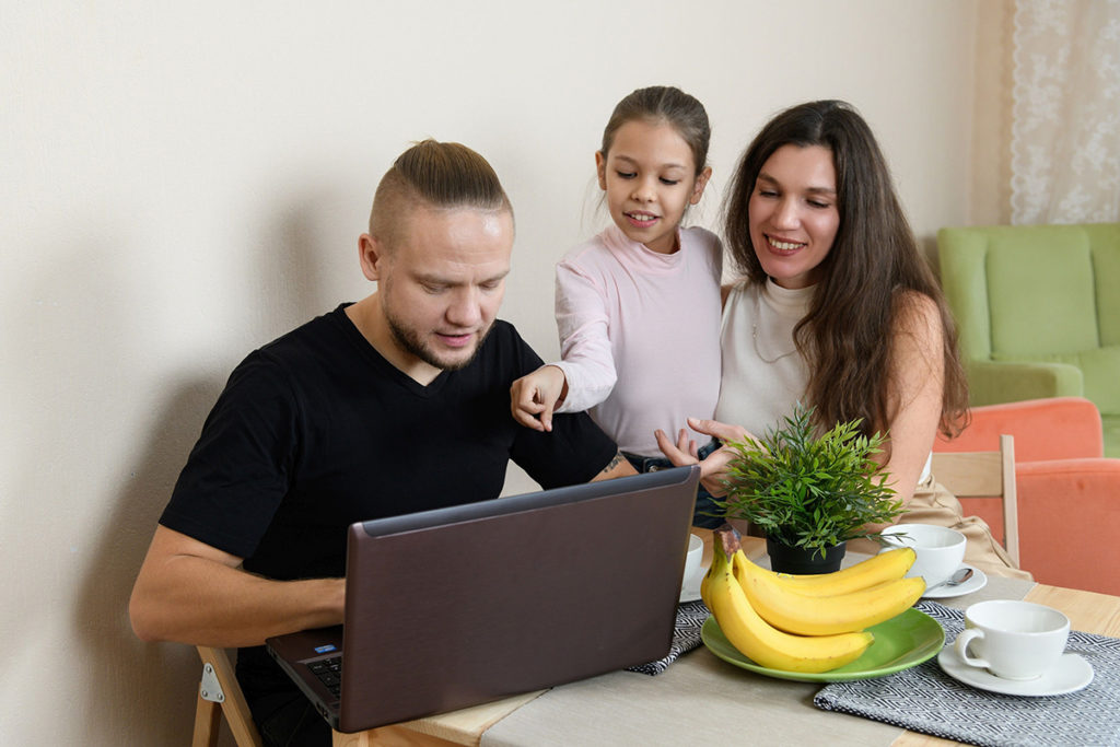 «Ростелеком» предлагает быстрый онлайн-переезд