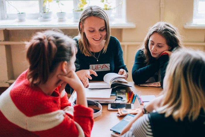 Группа «Сибантрацит» продолжает поддержку программы «Учитель для России» в Новосибирской области Новости компаний