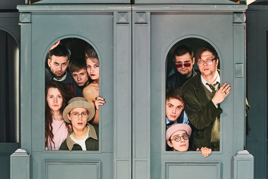 «Первый театр» зовет открыть театральный сезон и сфотографироваться на паспорт