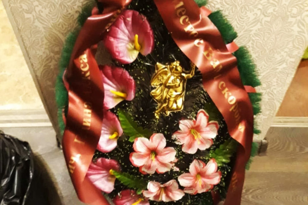 Выборы по-бердски: ритуальный венок для конкурента?