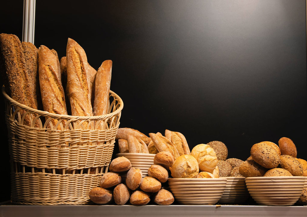 В ближайшие недели подорожают хлеб и подсолнечное масло