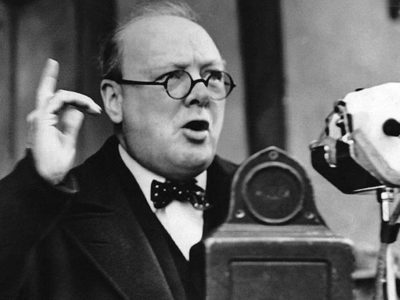 Нейросеть смоделировала интервью с Уинстоном Черчиллем