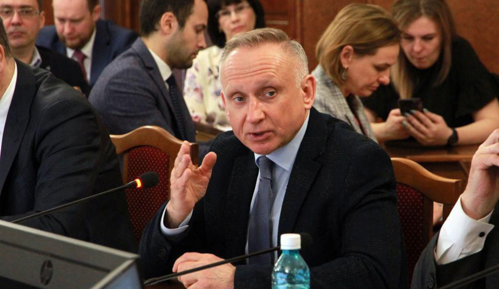 Местное самоуправление — в районы, мэров — в вертикаль