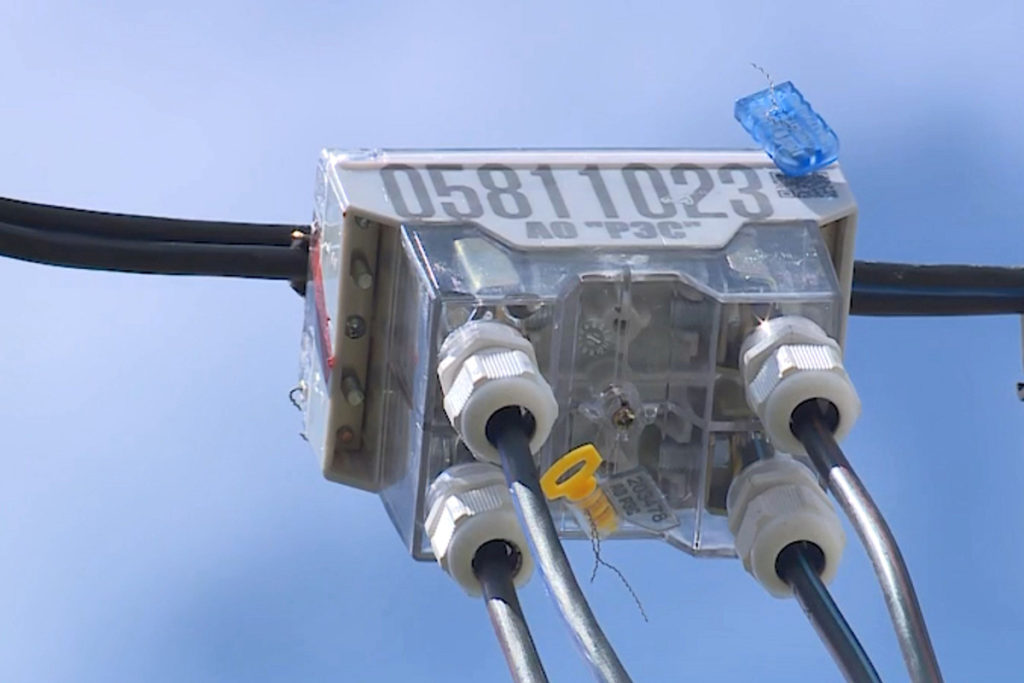 В АО «РЭС» ответили на вопросы об установке выносных приборов учета