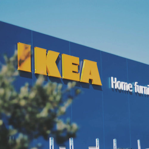 IKEA приостановит работы магазинов в России
