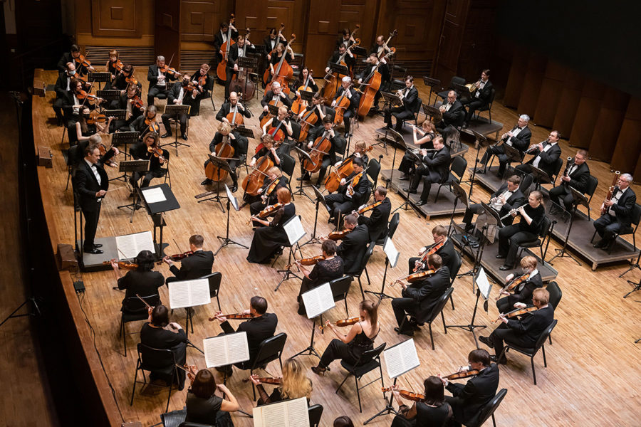 Новосибирский академический симфонический оркестр выступит в Москве