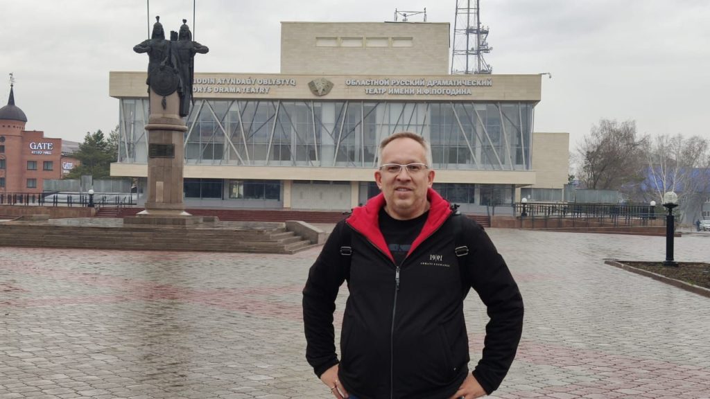 Новосибирский брокер выходит в Казахстан