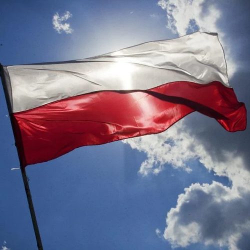Польша ввела санкции против НОВАТЭКа, «Газпрома» и еще 48 российских и белорусских физических и юридических лиц