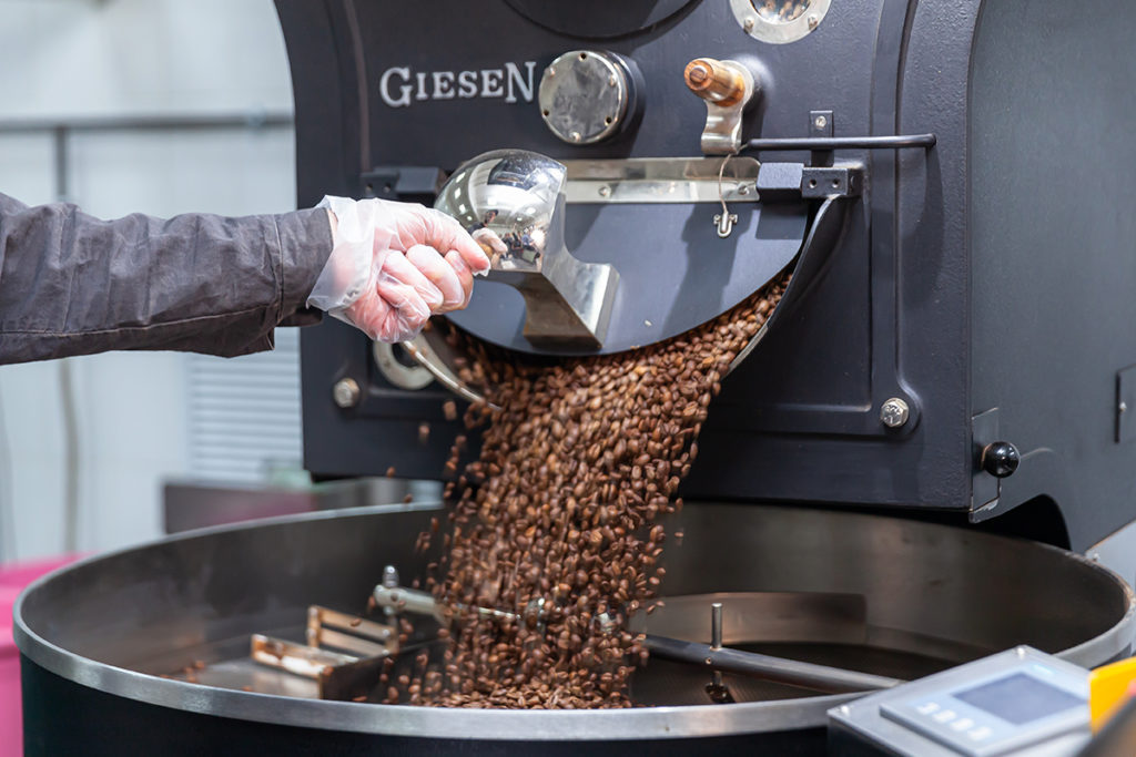 Кофе проявляет стойкость