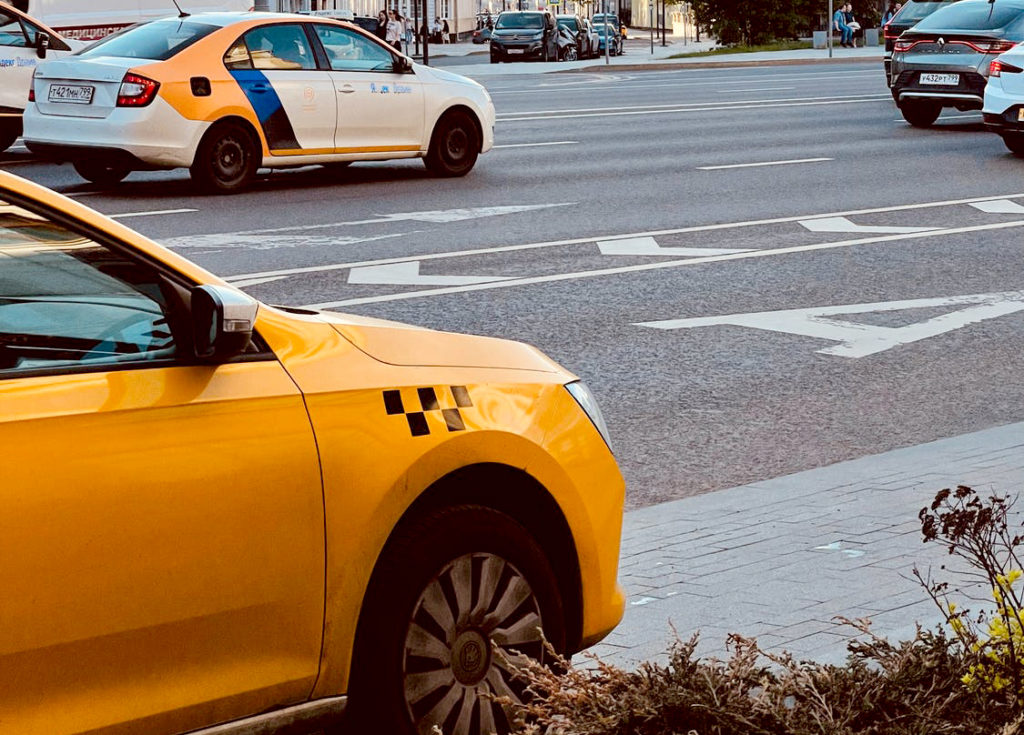 С 11 апреля в Эстонии запретят работу «Яндекс.Такси»