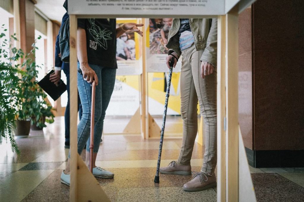 Новосибирцам предложили создать универсальную модель оказания помощи людям с рассеянным склерозом