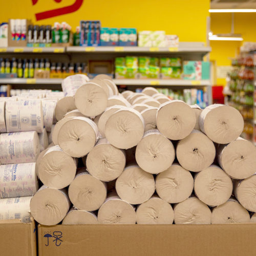 В Красноярских магазинах у четырех марок туалетной бумаги специалисты выявили превышение уровня токсичности